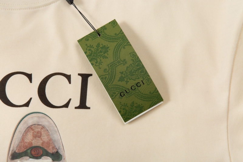 Gucci T-Shirts